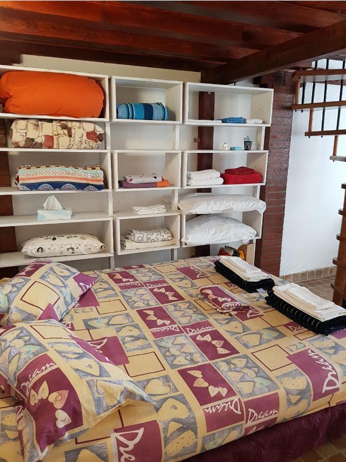 Flat Nirmala Studio-Shop Apartment Milan Bagian luar foto